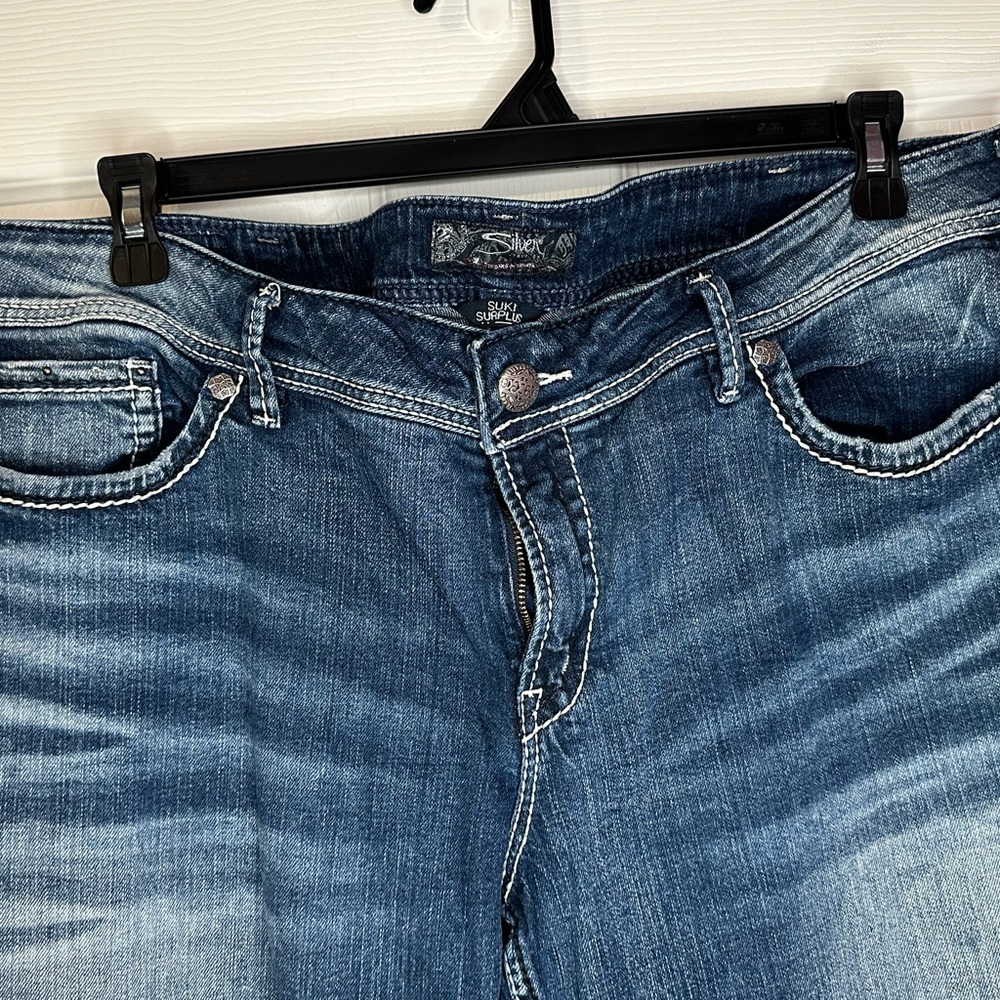 Silver Jeans Women’s Suki Surplus Jeans Size 22 Dark Wash Excellent Condition - Picture 2 of 8